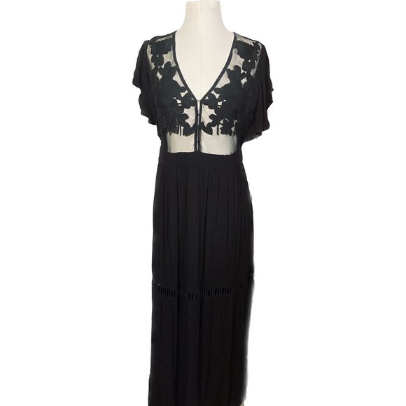 Elegant Black Maxi Dress - Picture 4 of 9